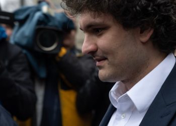 FTX founder Sam Bankman-Fried remains out on bail as judge considers decision on detention FTX founder Sam Bankman-Fried remains out on bail as judge considers decision on detention
